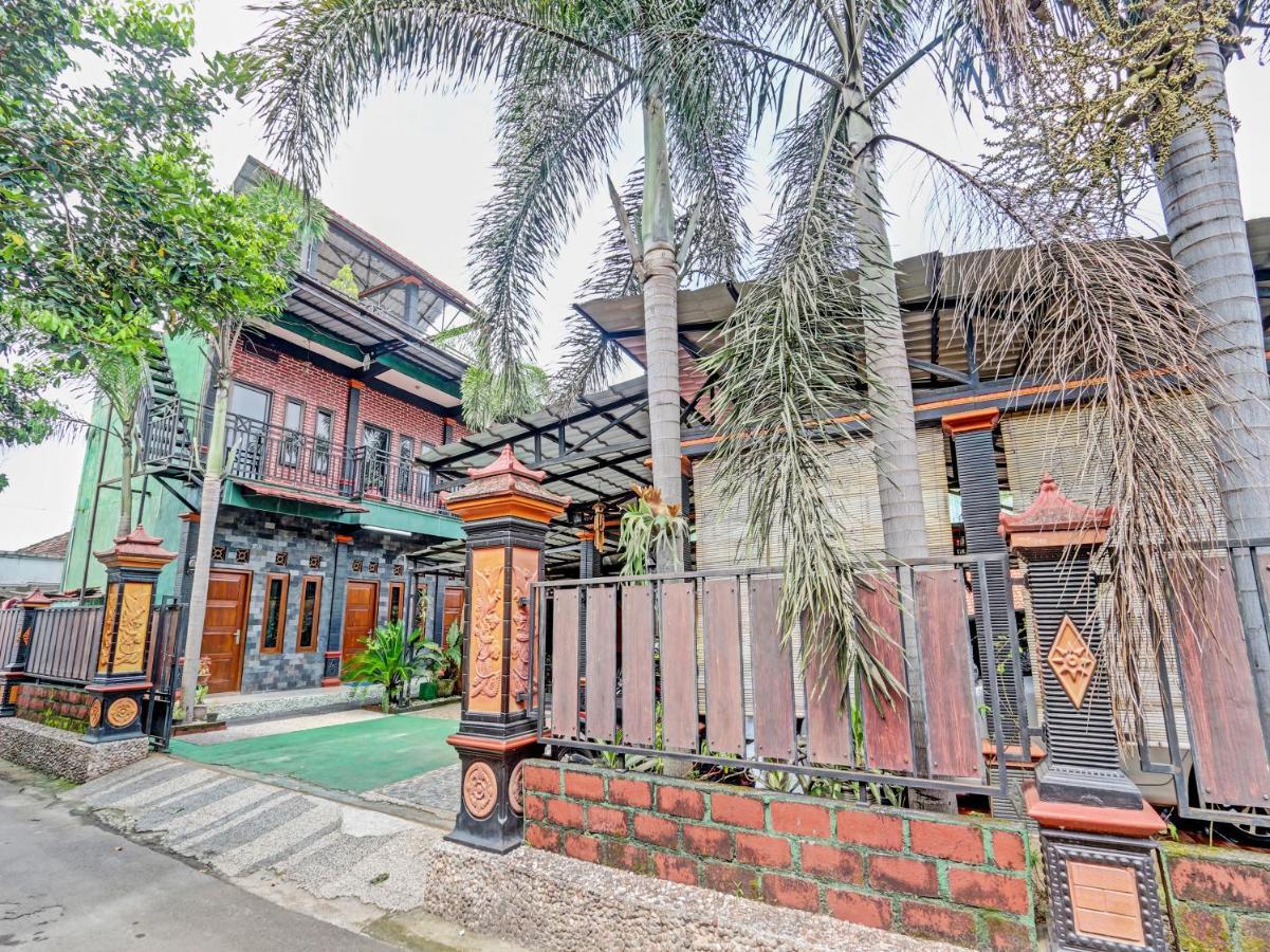 Spot On 91337 Pandu Homestay Klaten Wonogiri Εξωτερικό φωτογραφία