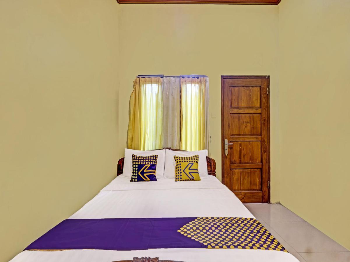 Spot On 91337 Pandu Homestay Klaten Wonogiri Εξωτερικό φωτογραφία